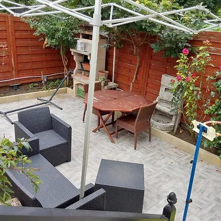 Szálloda Maison Familiale A Centre Drancy